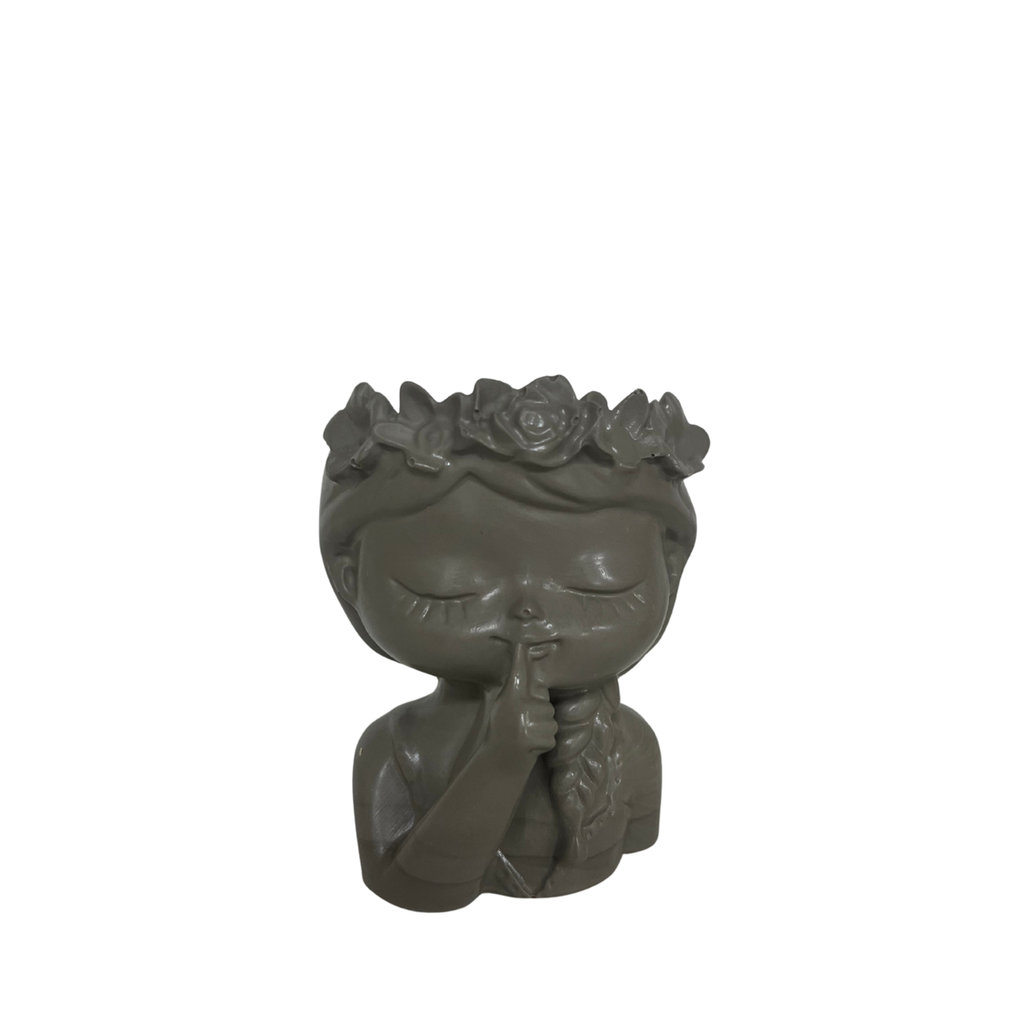 Vaso Decorativo Menina Serena – Silêncio